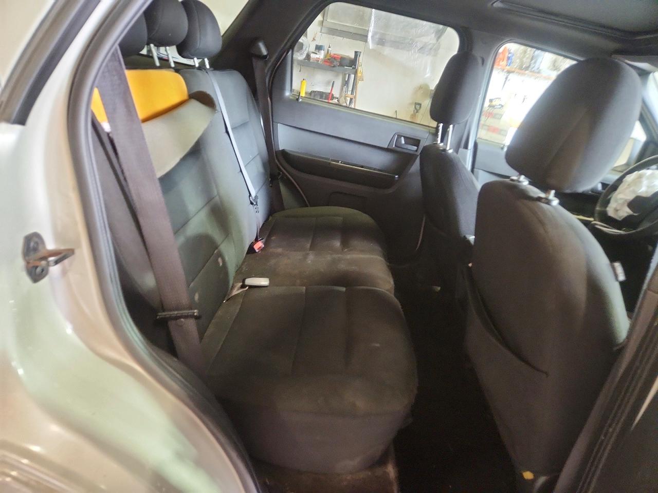 2008 FORD ESCAPE XLT photo 11