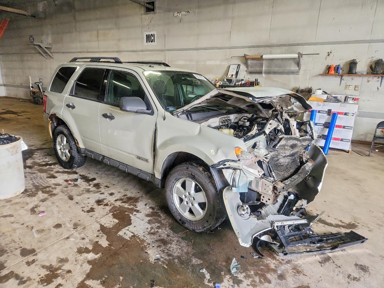 2008 FORD ESCAPE XLT photo 4