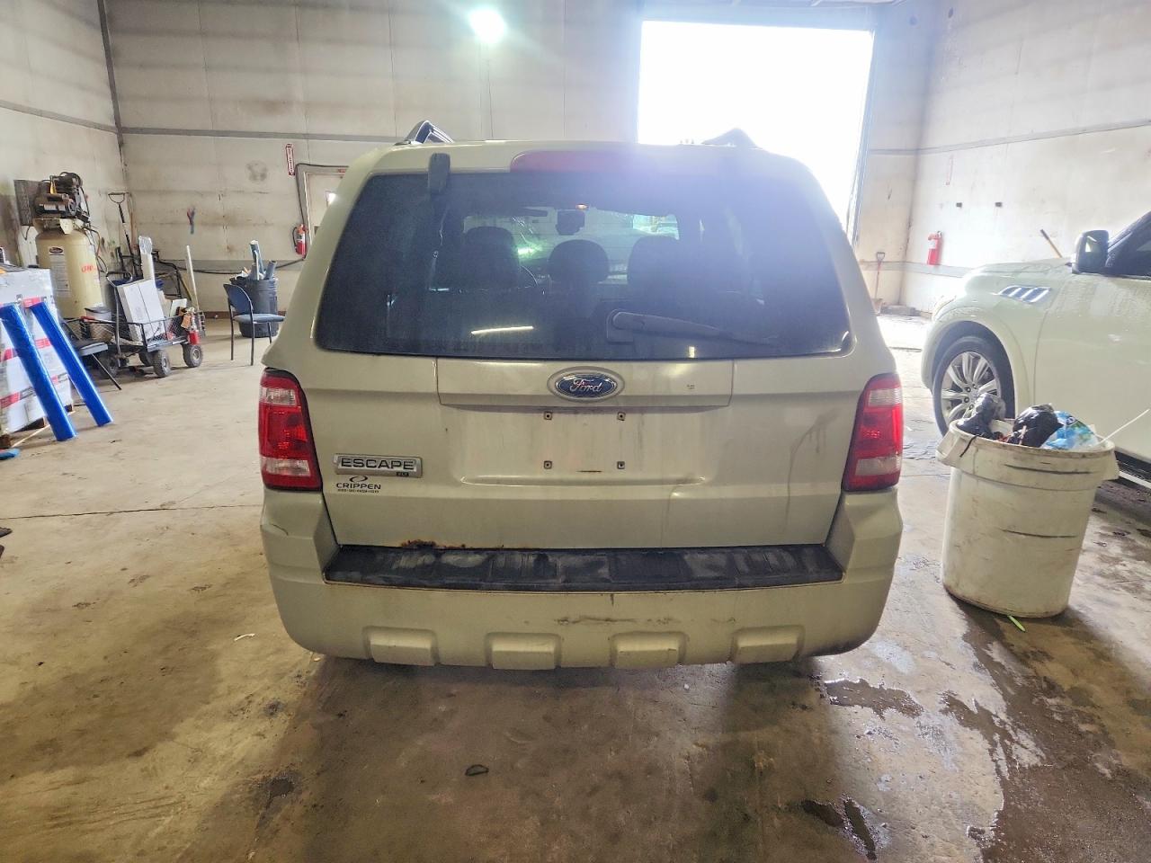 2008 FORD ESCAPE XLT photo 6