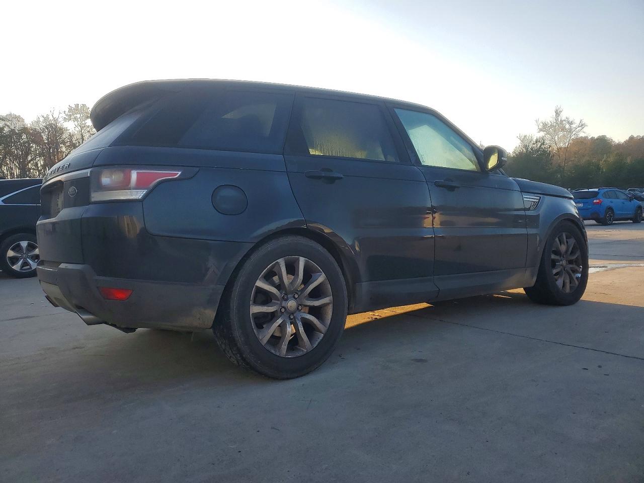 2015 LAND ROVER RANGE ROVER SPORT HSE photo 3