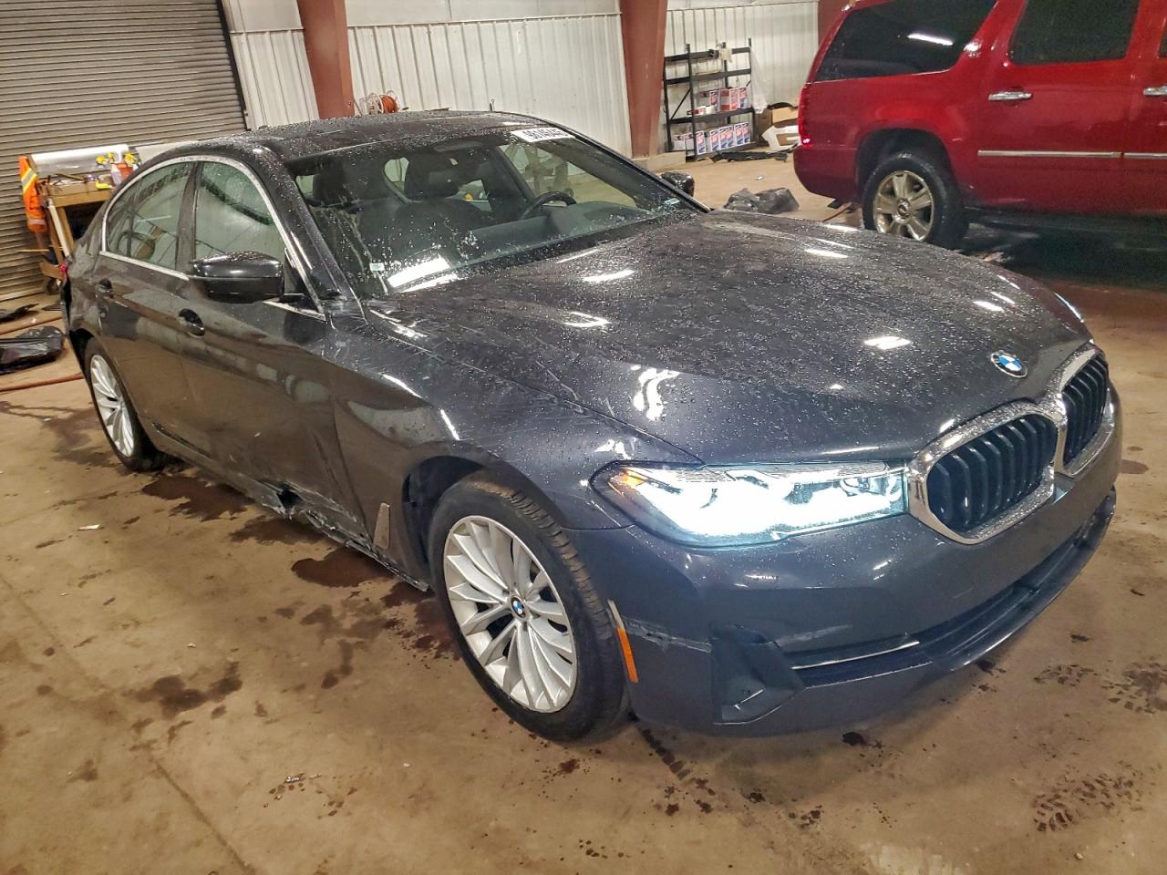 2023 BMW 530 XI photo 4