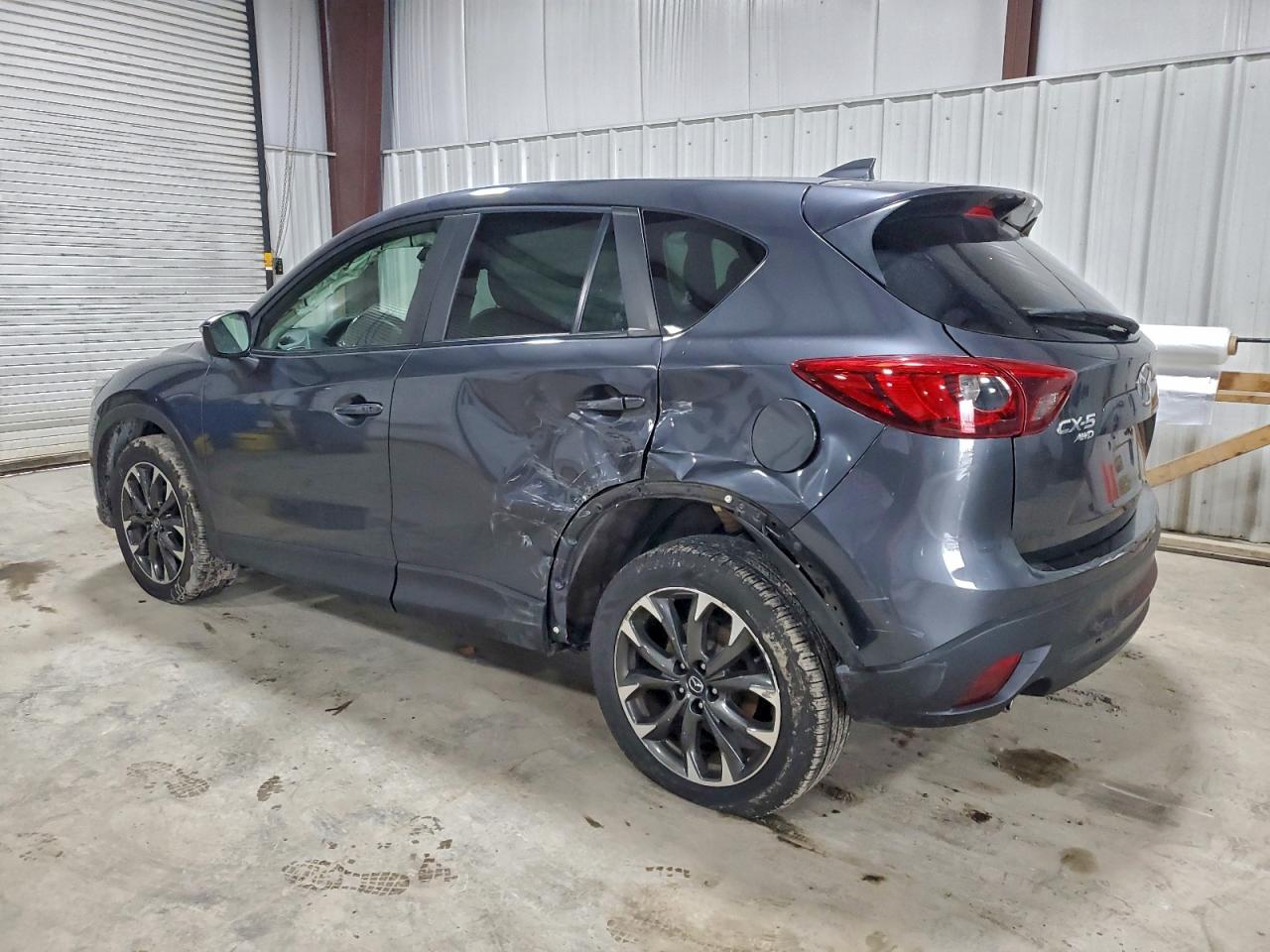 2016 MAZDA CX-5 GT photo 2