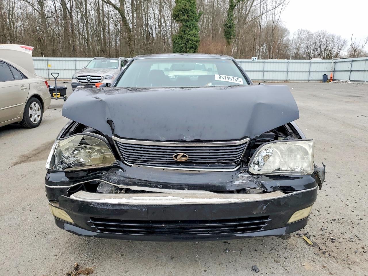 1998 LEXUS LS 400 photo 5
