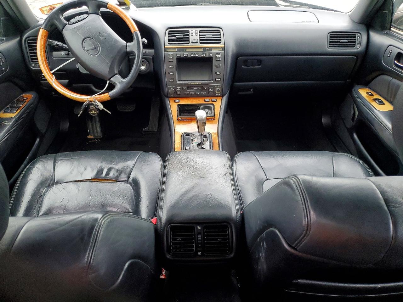 1998 LEXUS LS 400 photo 8