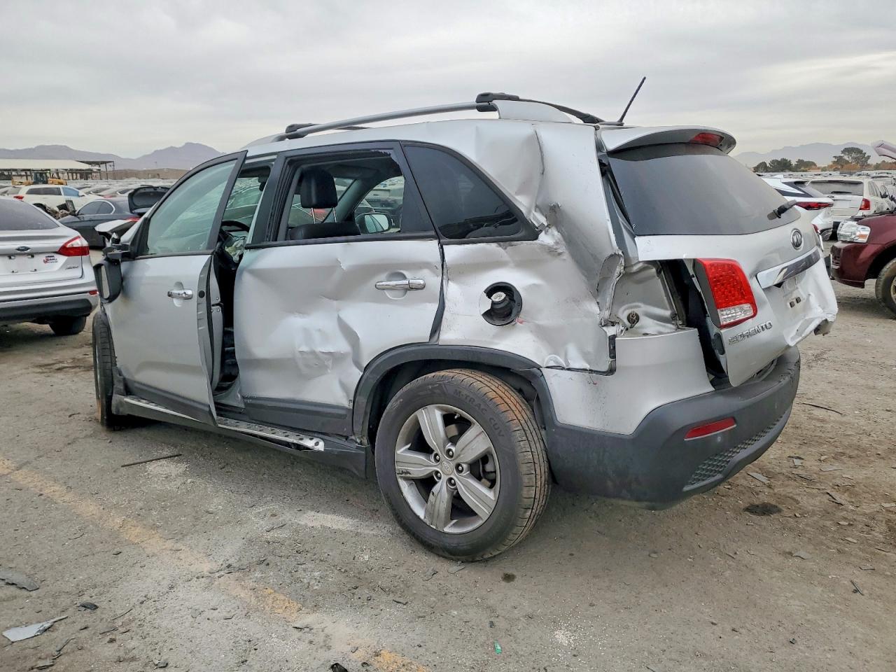 2012 KIA SORENTO EX photo 2