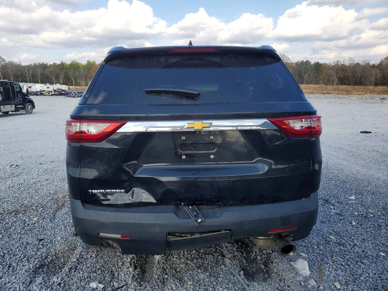 2020 CHEVROLET TRAVERSE LS photo 11