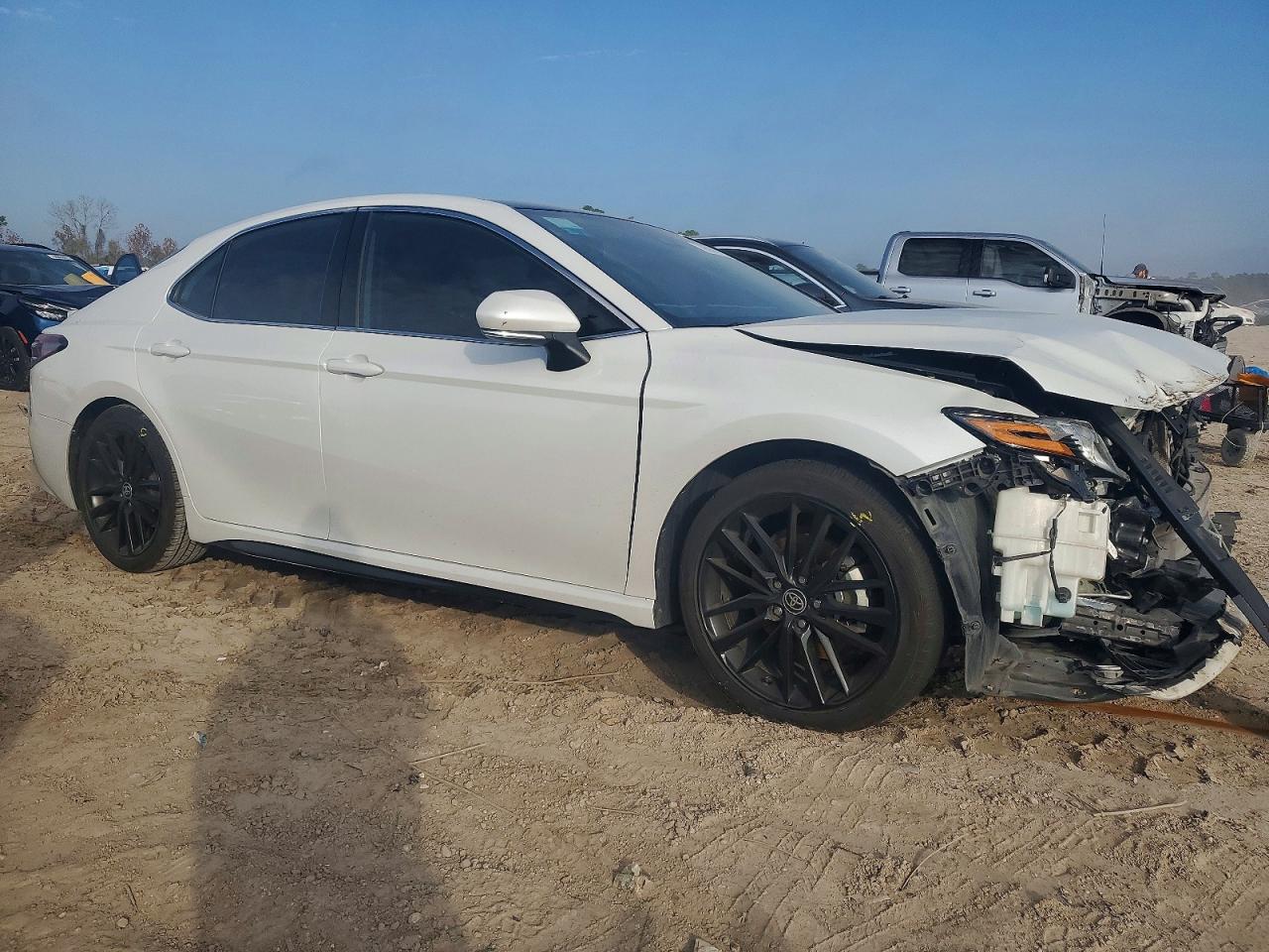 2021 TOYOTA CAMRY XSE photo 7
