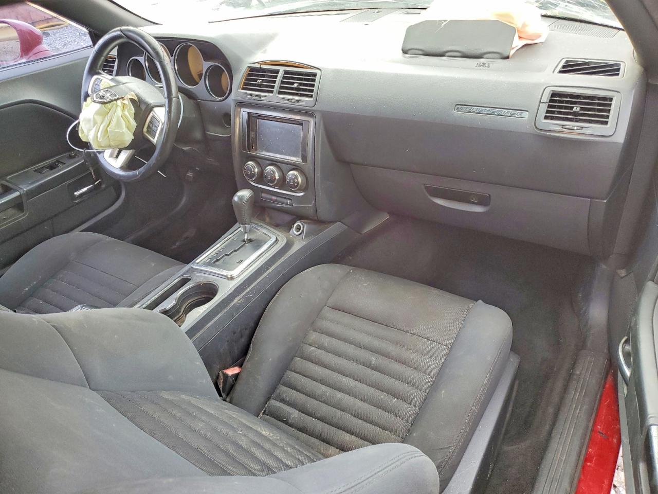 2012 DODGE CHALLENGER SXT photo 8