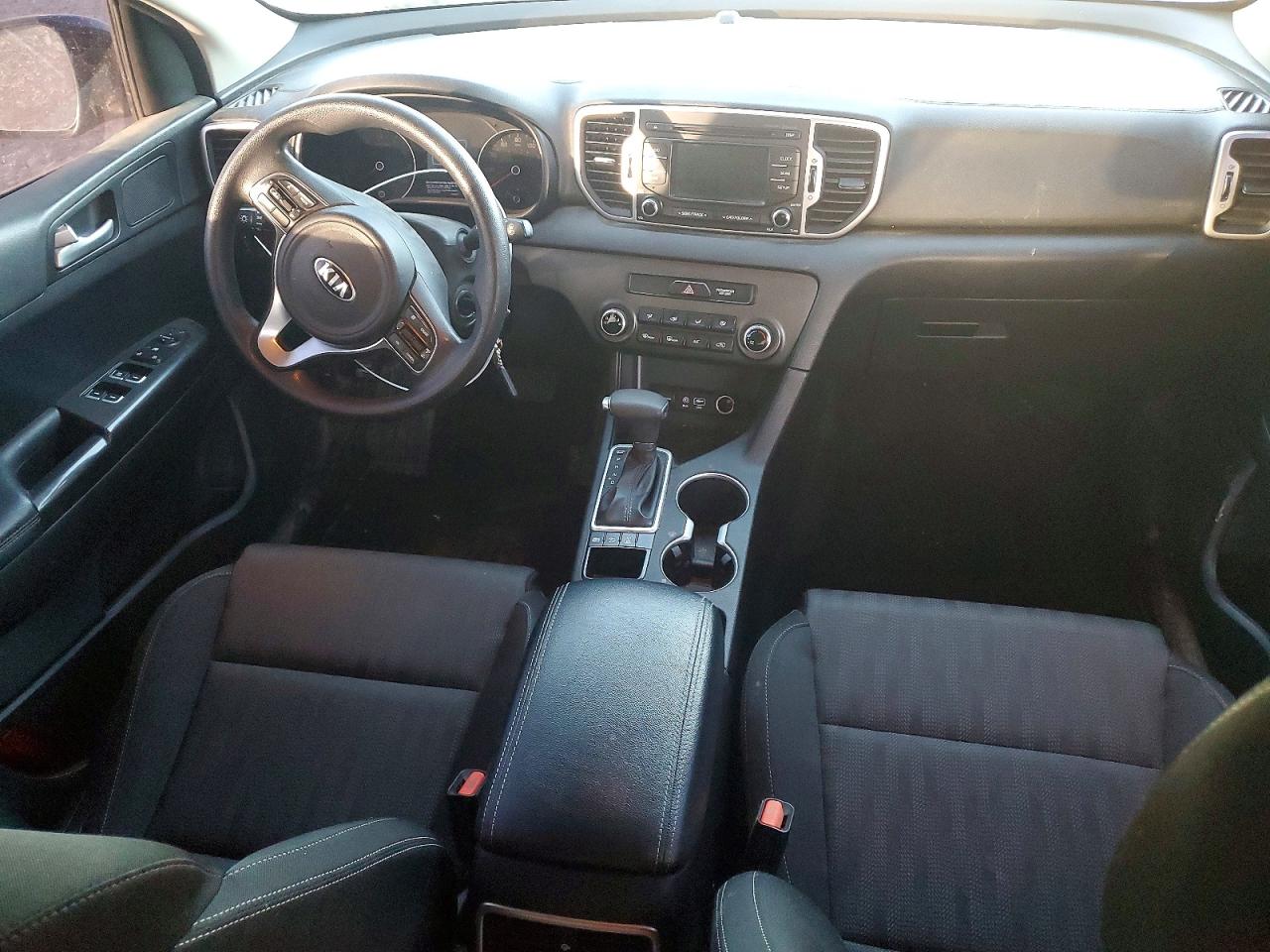 2017 KIA SPORTAGE LX photo 8