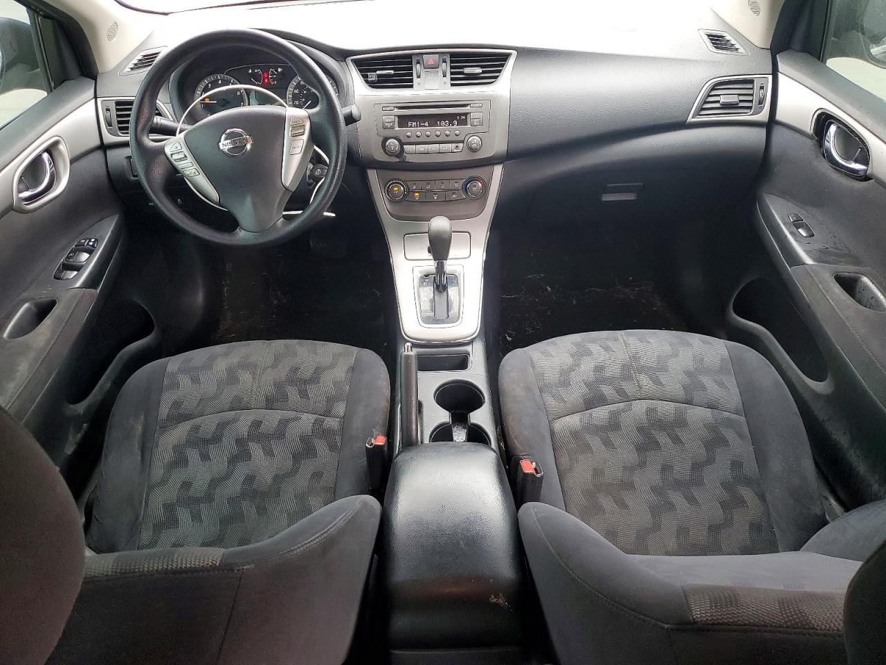 2013 NISSAN SENTRA S photo 15