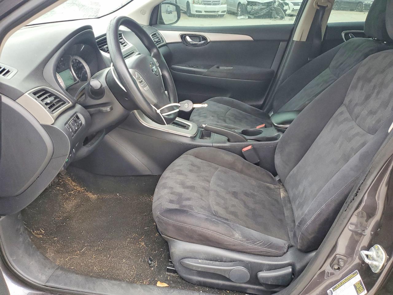 2013 NISSAN SENTRA S photo 13