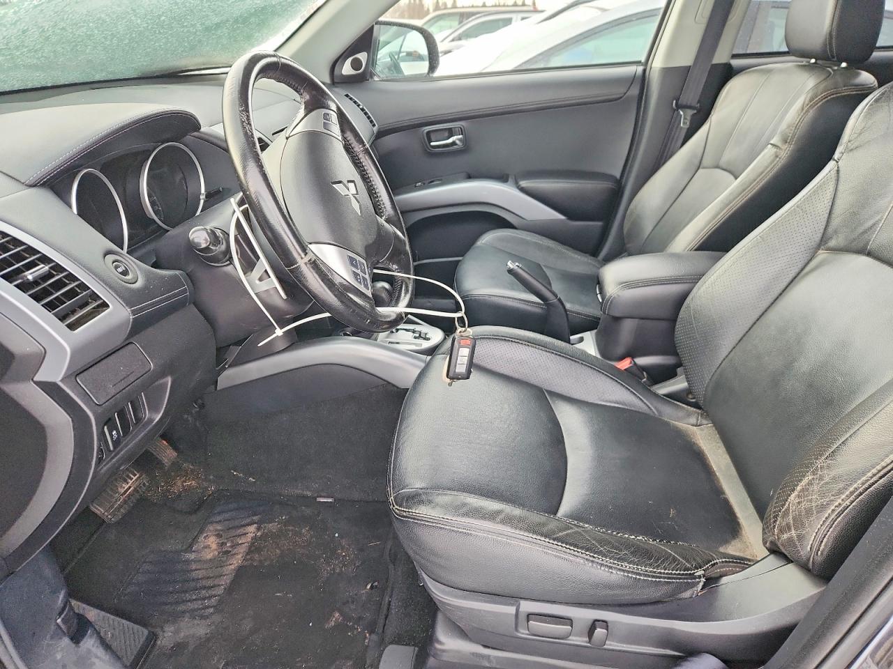 2012 MITSUBISHI OUTLANDER GT photo 13