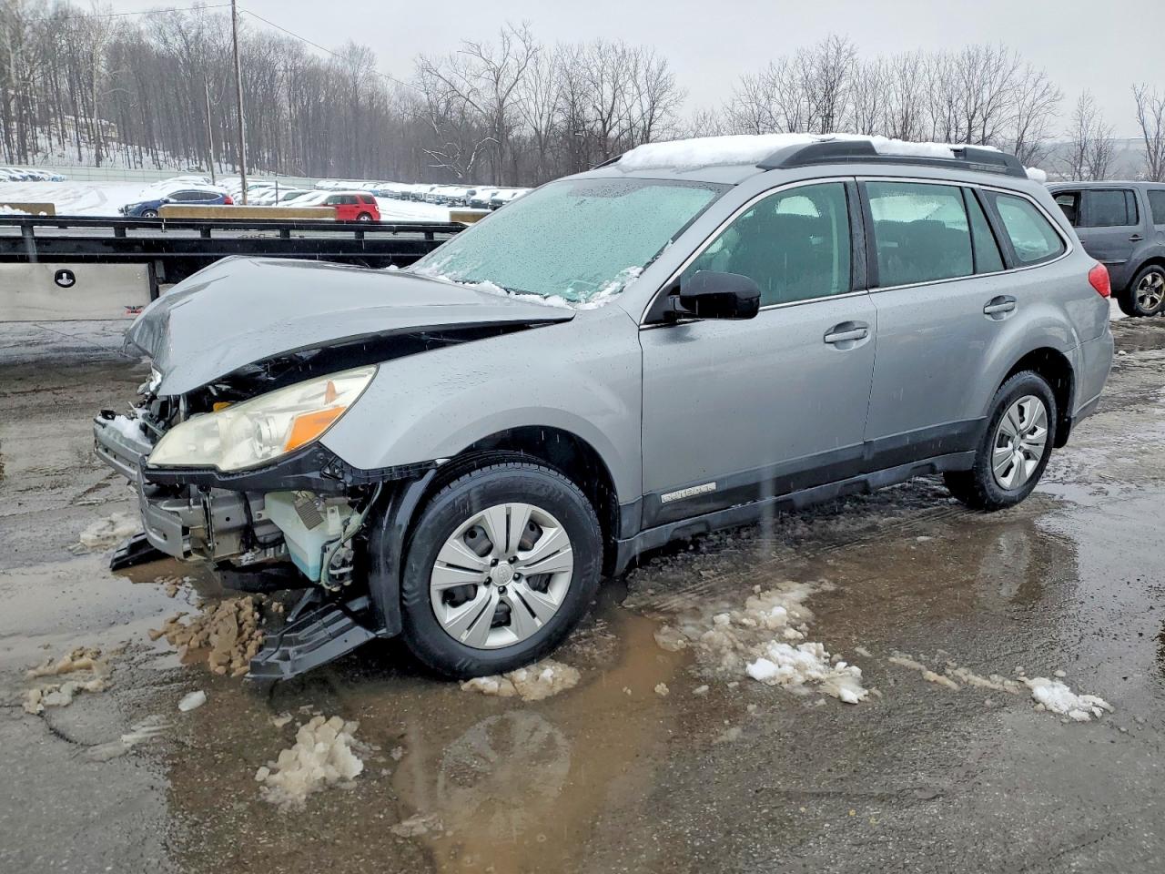 2011 SUBARU OUTBACK