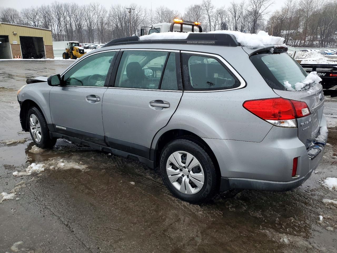 2011 SUBARU OUTBACK 2.5I photo 2