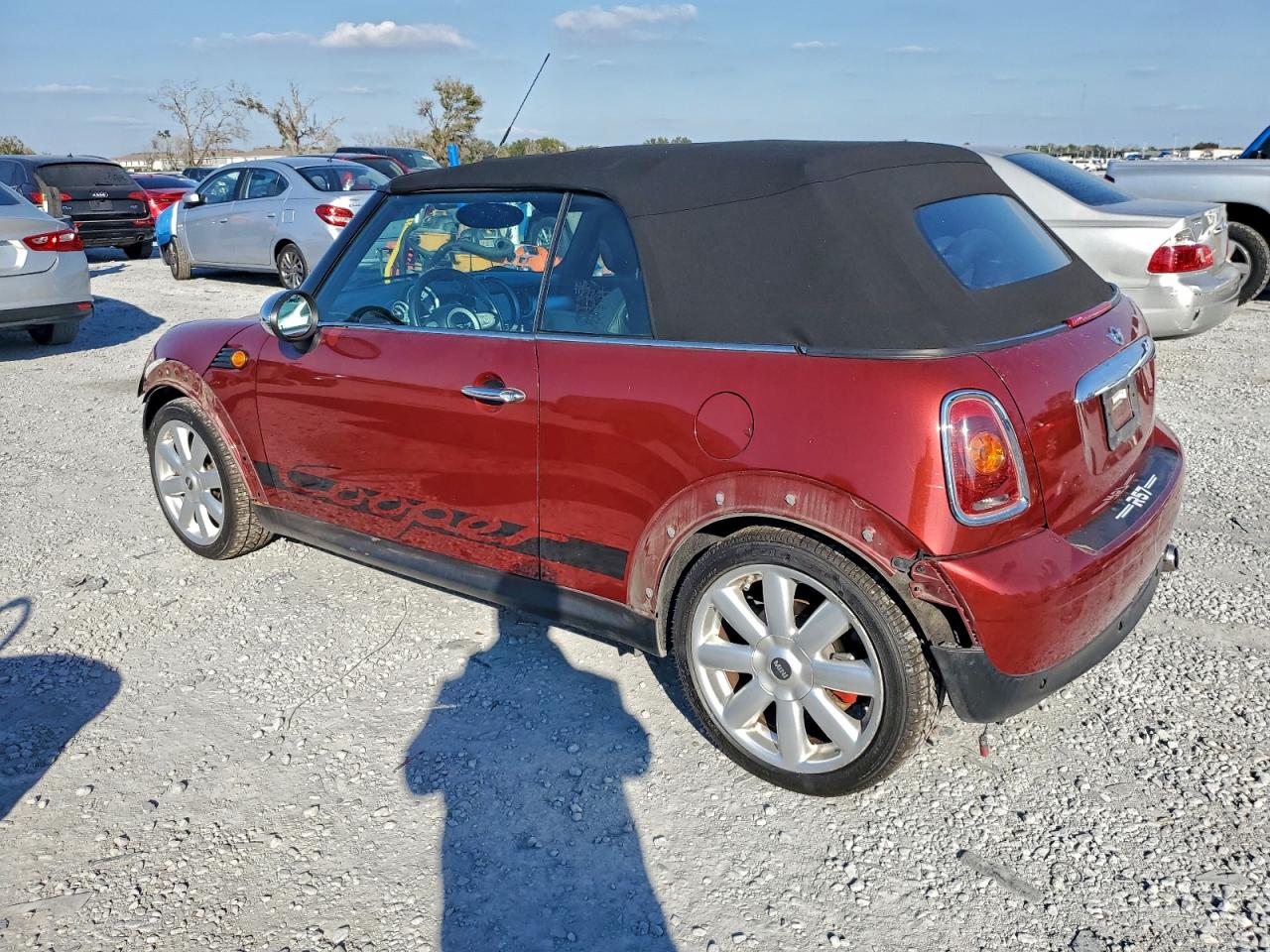 2010 MINI COOPER photo 3
