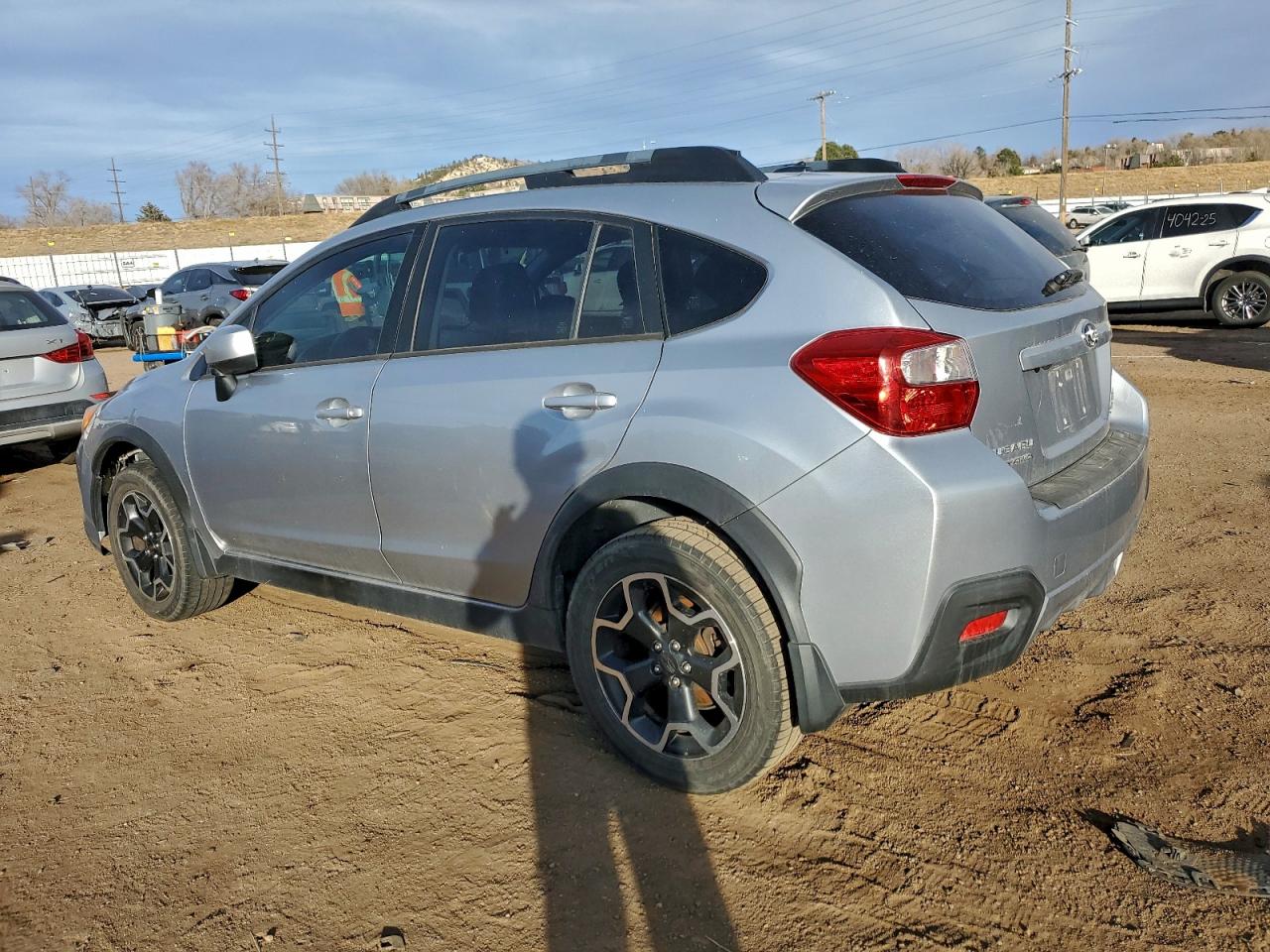 2013 SUBARU XV CROSSTREK 2.0 LIMITED photo 2