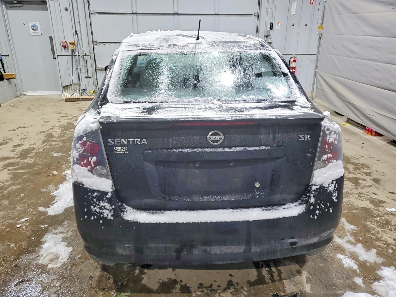 2011 NISSAN SENTRA 2.0 photo 11