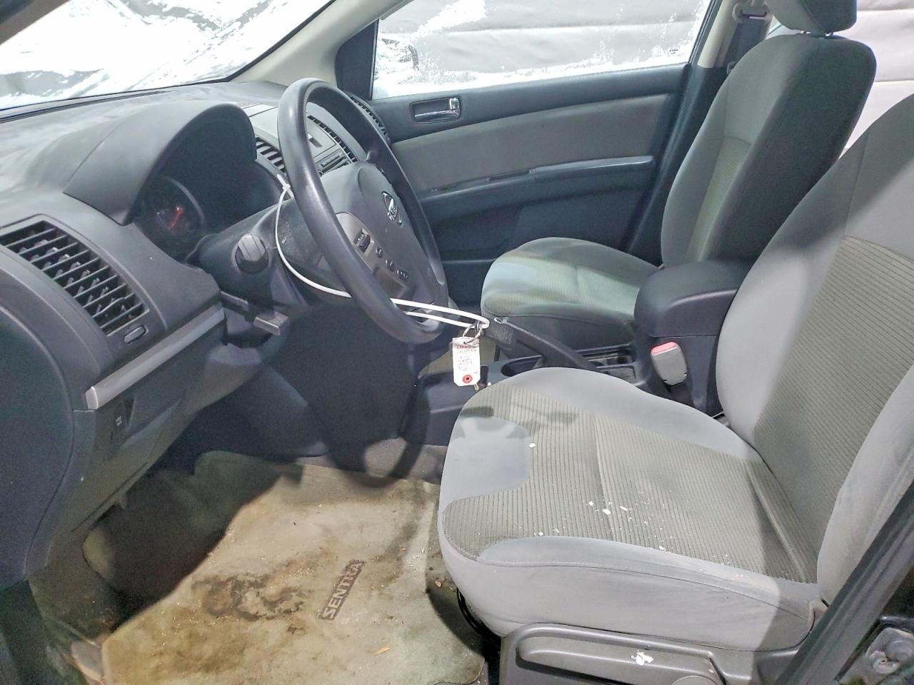 2011 NISSAN SENTRA 2.0 photo 13