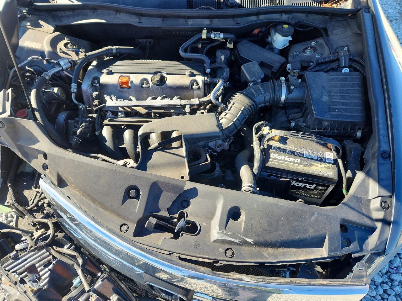 2011 HONDA ACCORD LXP photo 11