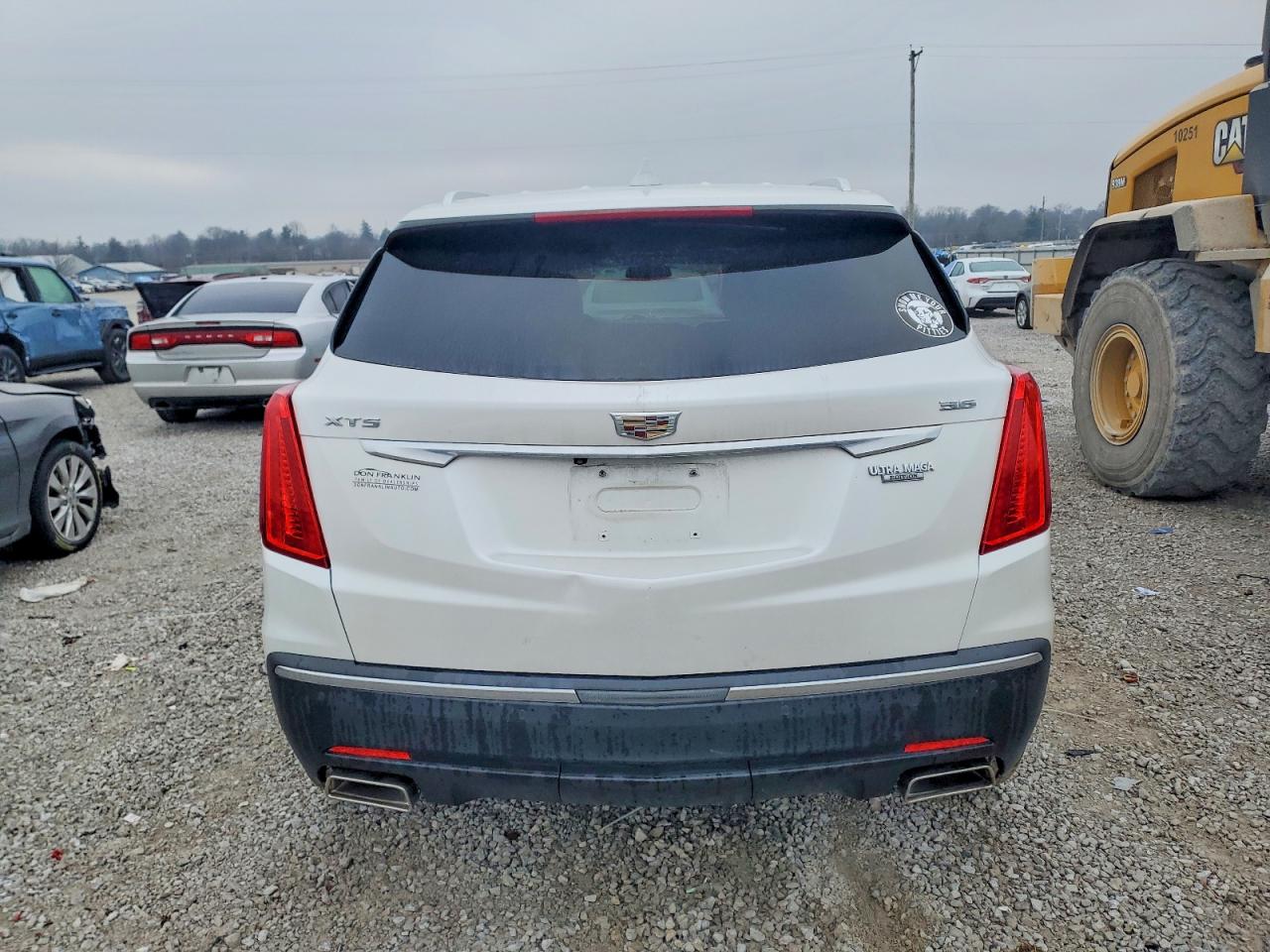 2018 CADILLAC XT5 LUXURY photo 6
