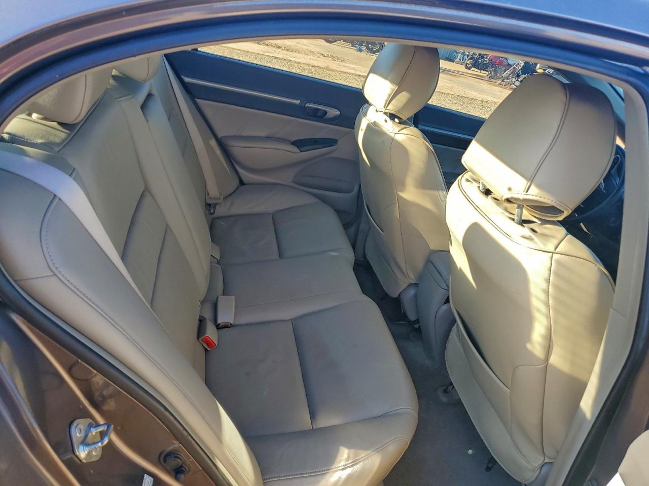 2010 HONDA CIVIC EXL photo 10