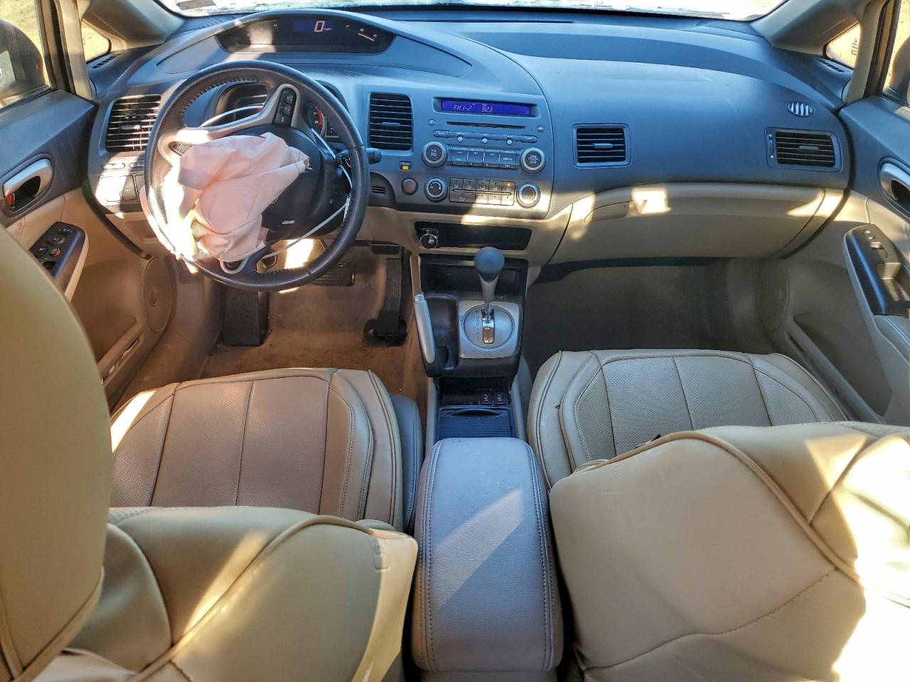 2010 HONDA CIVIC EXL photo 8