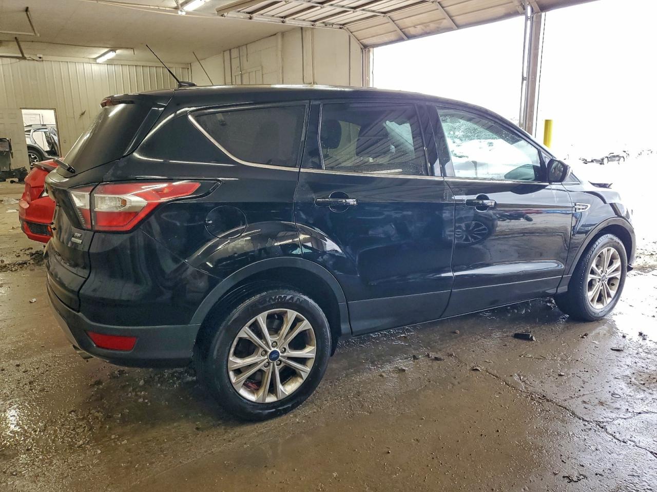 2017 FORD ESCAPE SE photo 3