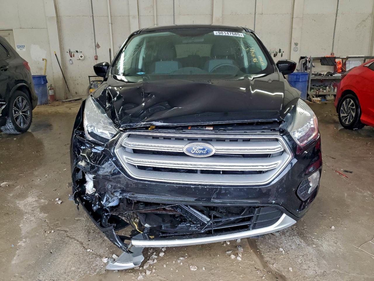 2017 FORD ESCAPE SE photo 5