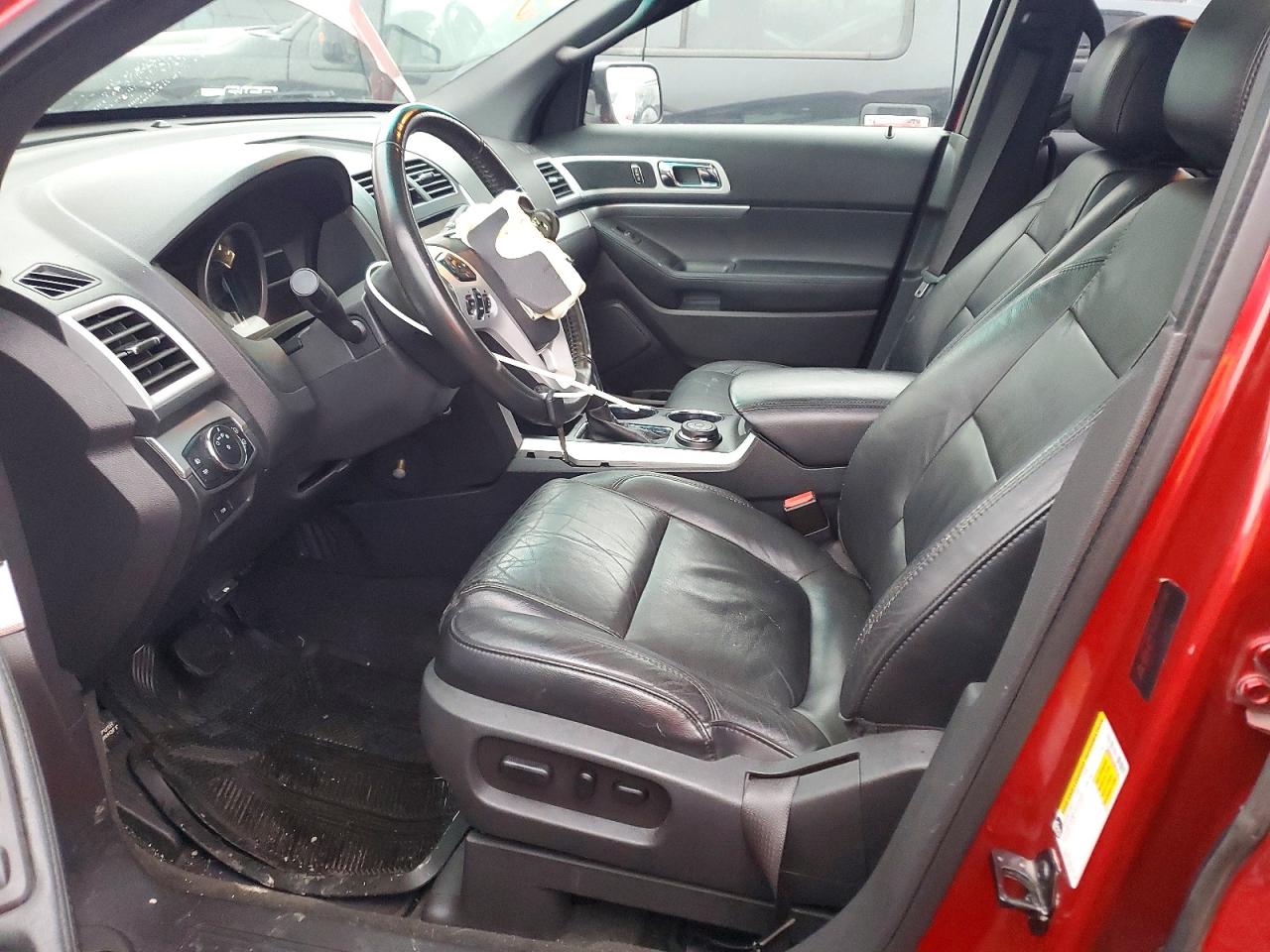 2011 FORD EXPLORER XLT photo 7