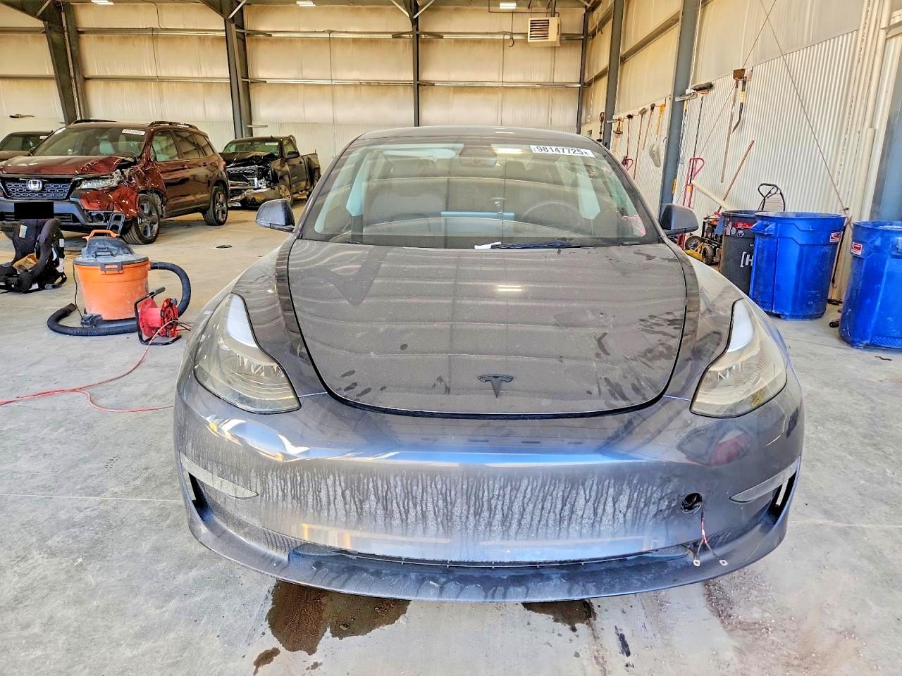 2023 TESLA MODEL 3 photo 5