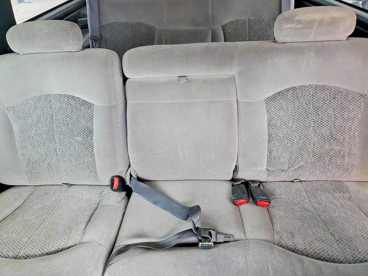 2001 CHEVROLET SUBURBAN C1500 photo 10
