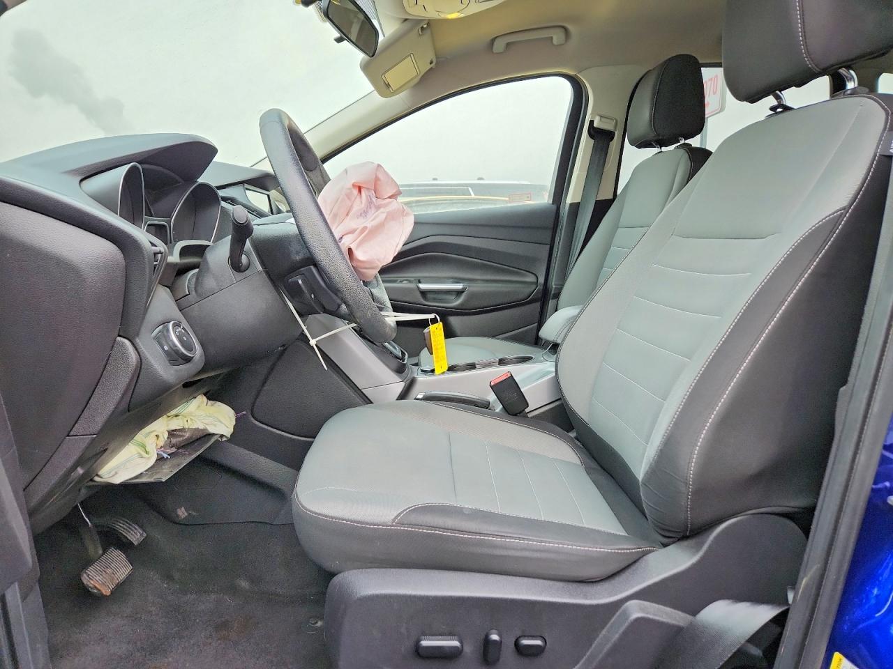 2016 FORD ESCAPE SE photo 7