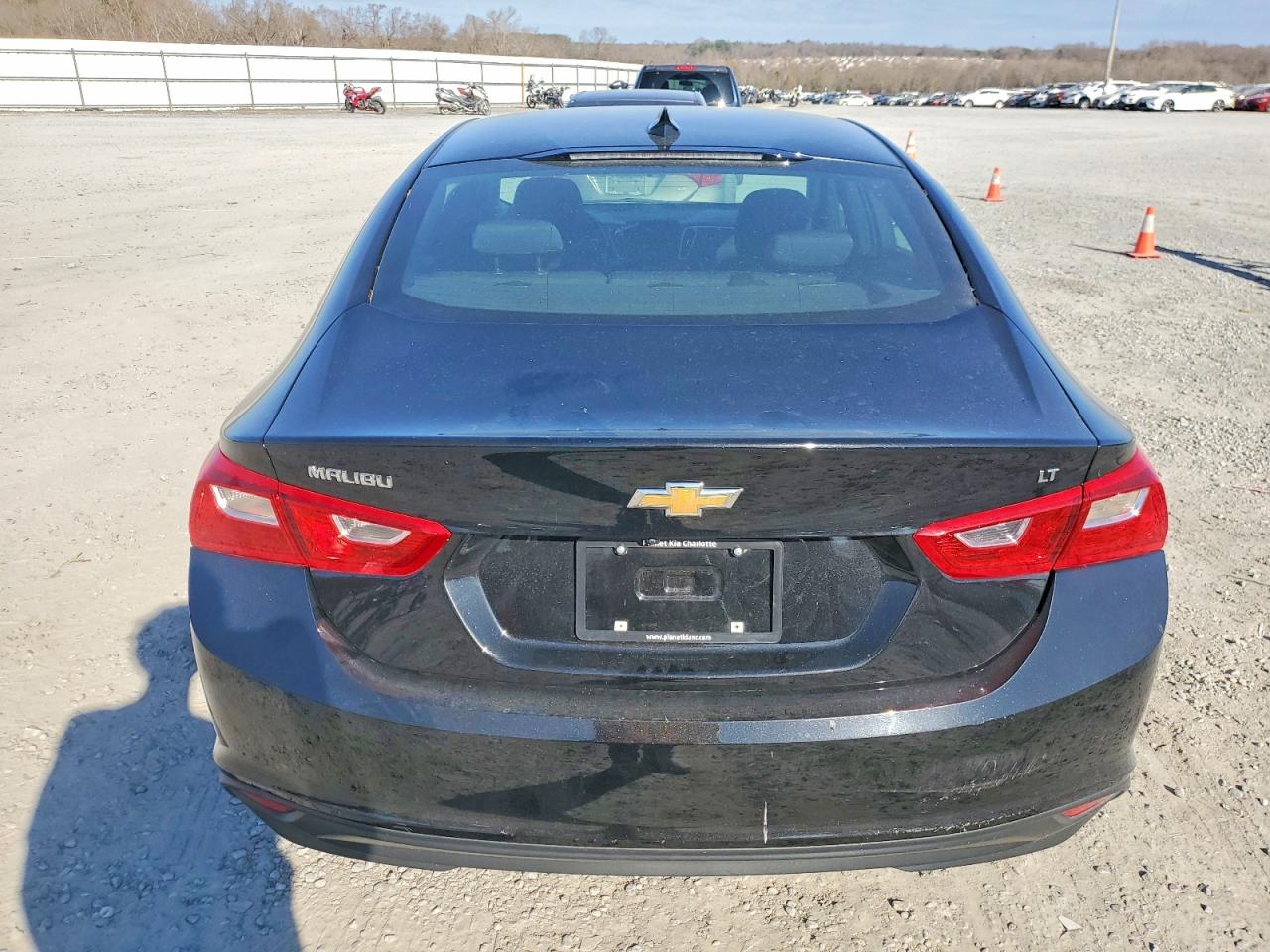 2023 CHEVROLET MALIBU LT photo 6