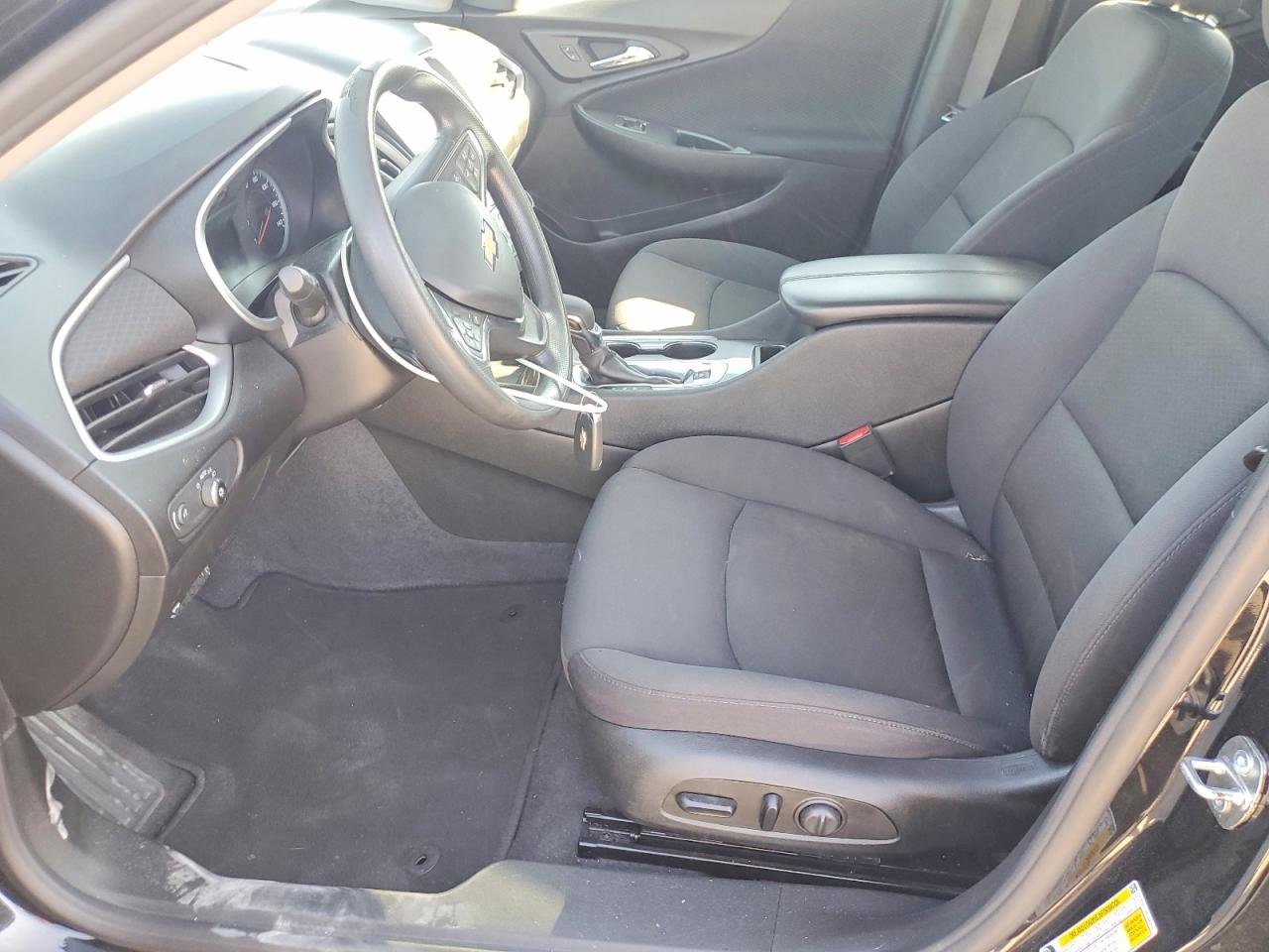 2023 CHEVROLET MALIBU LT photo 7
