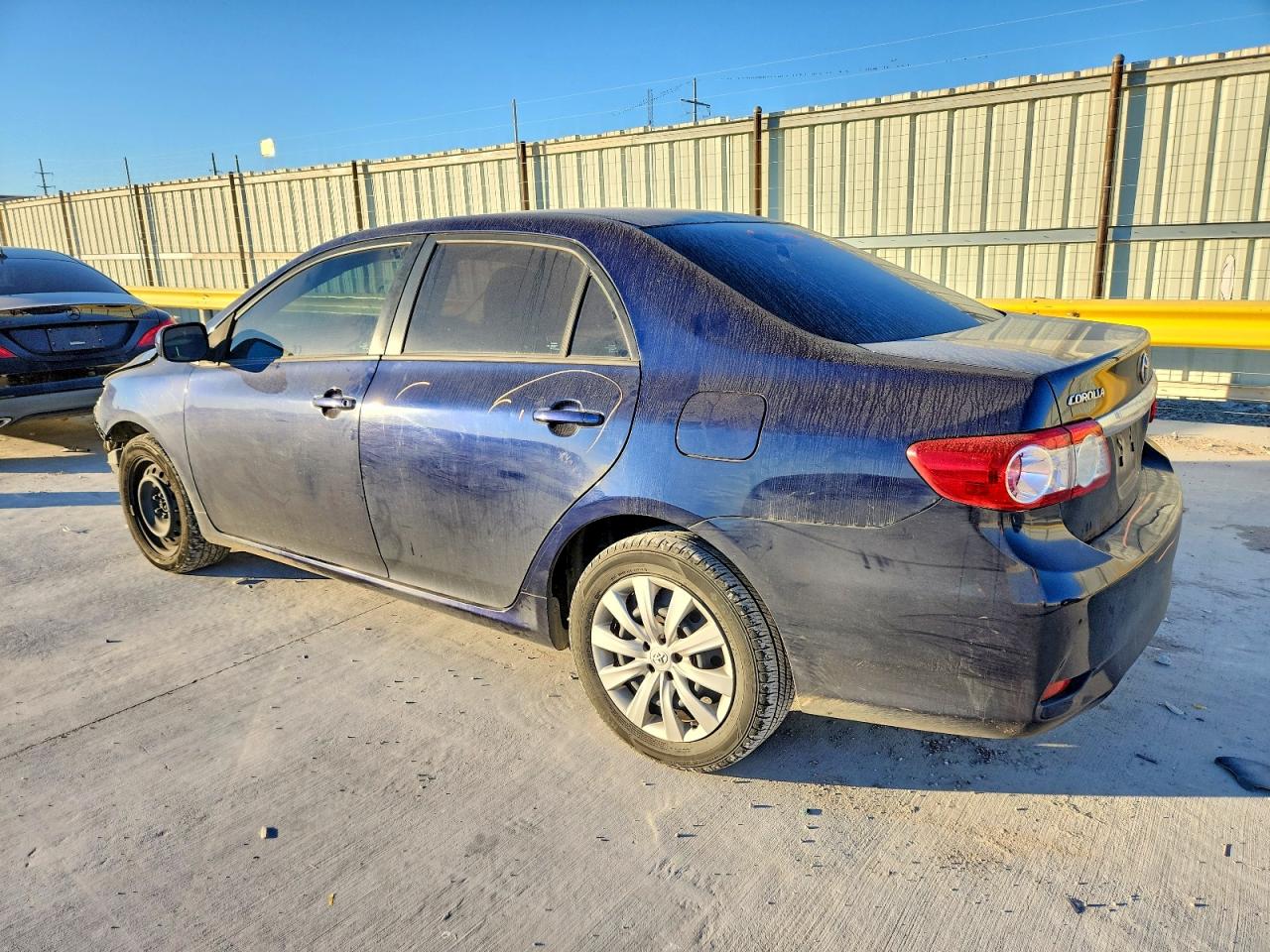 2012 TOYOTA COROLLA BASE photo 2