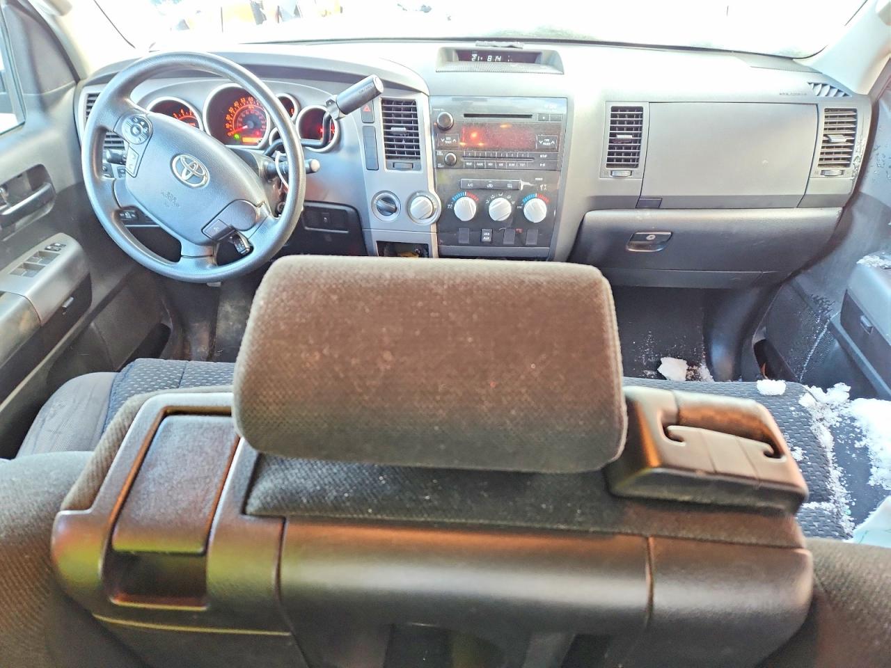 2012 TOYOTA TUNDRA DOUBLE CAB SR5 photo 8