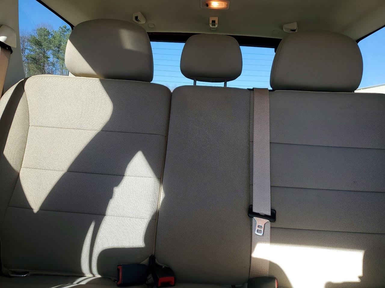 2011 FORD ESCAPE XLT photo 10
