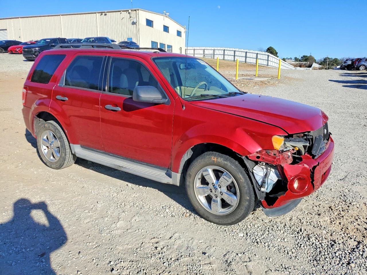 2011 FORD ESCAPE XLT photo 4