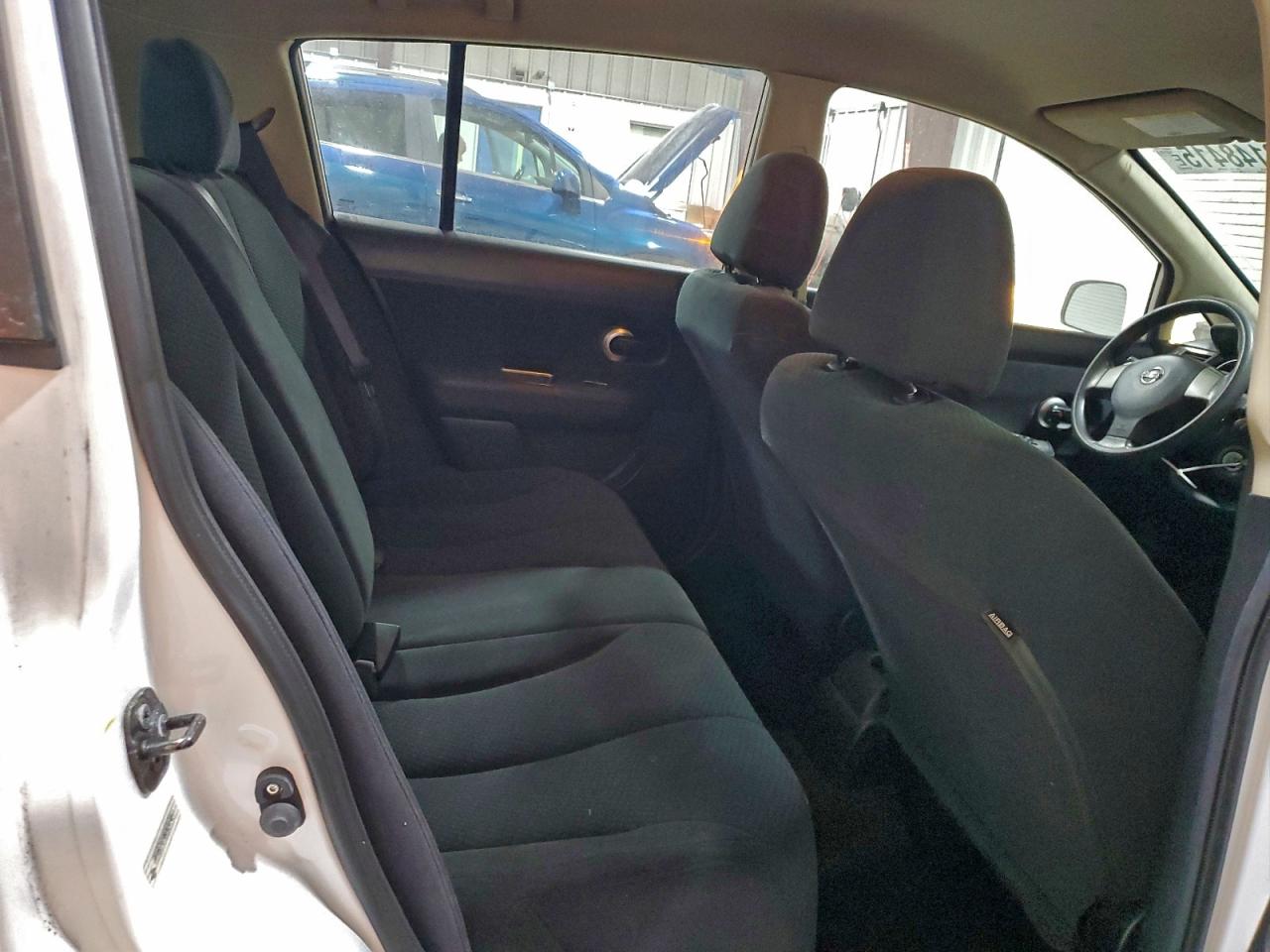 2012 NISSAN VERSA 1.8 S photo 10