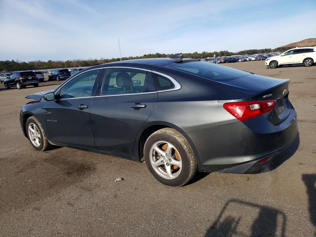 2018 CHEVROLET MALIBU LS photo 2