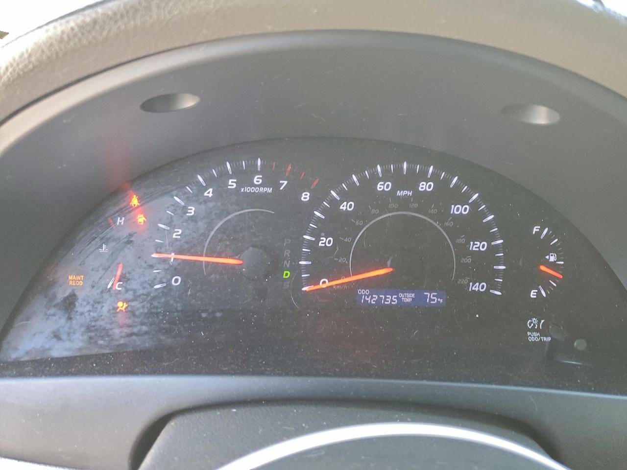 2011 TOYOTA CAMRY BASE photo 9