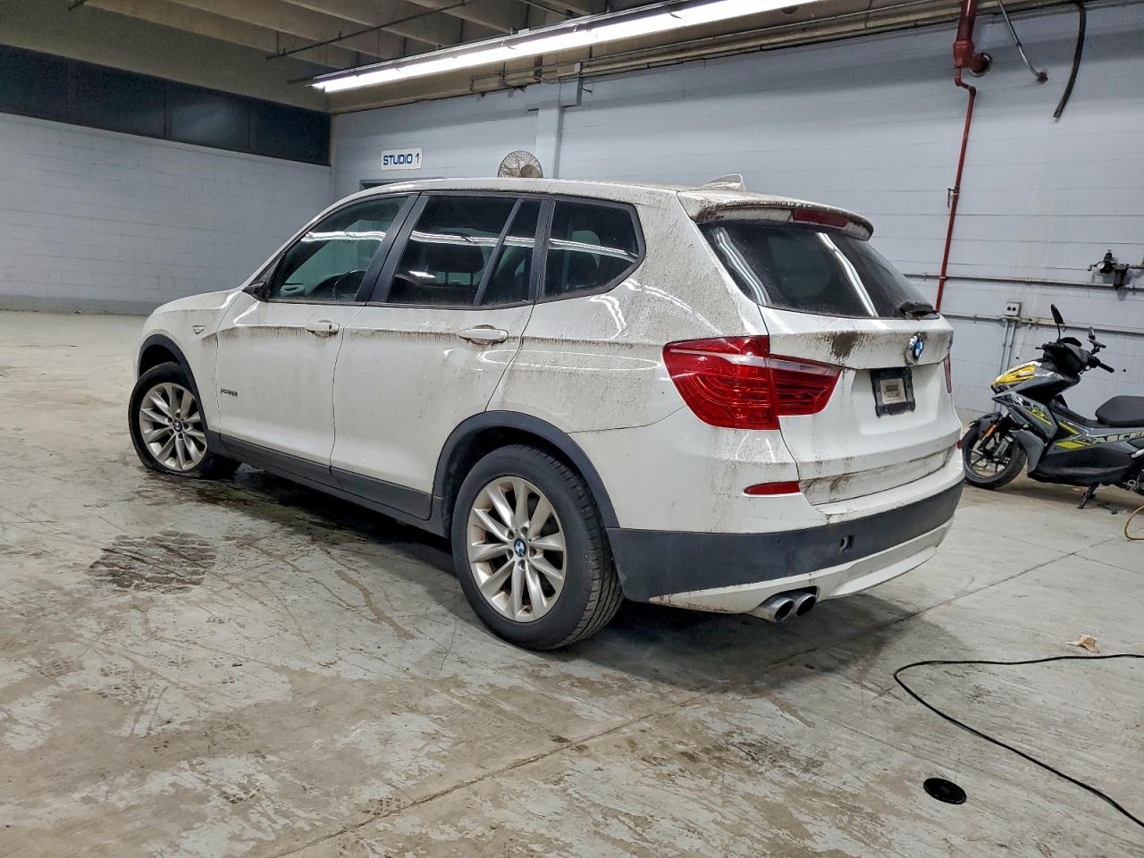 2014 BMW X3 XDRIVE28I photo 2