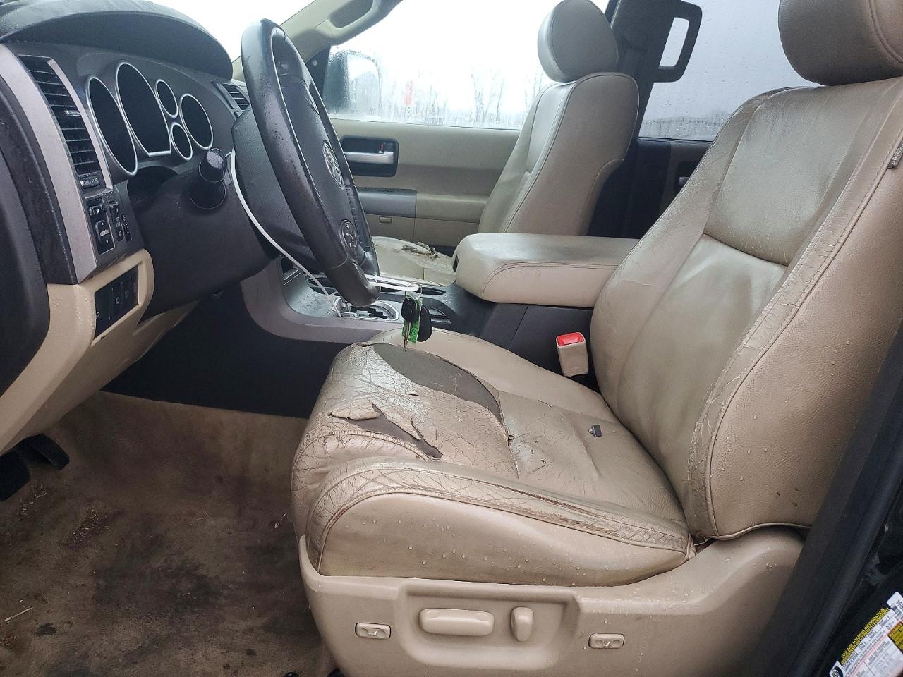 2010 TOYOTA SEQUOIA LIMITED photo 7
