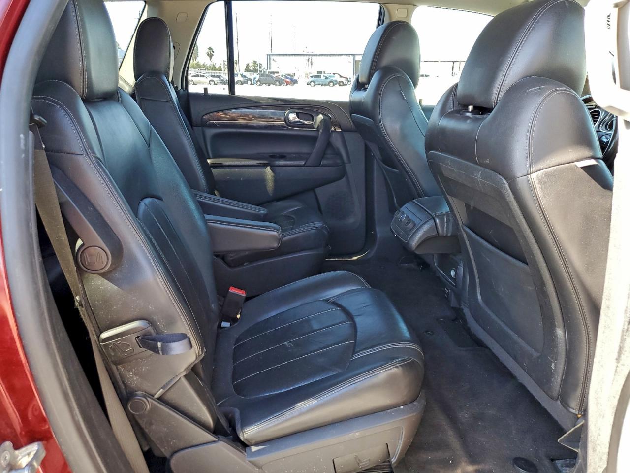 2016 BUICK ENCLAVE photo 11