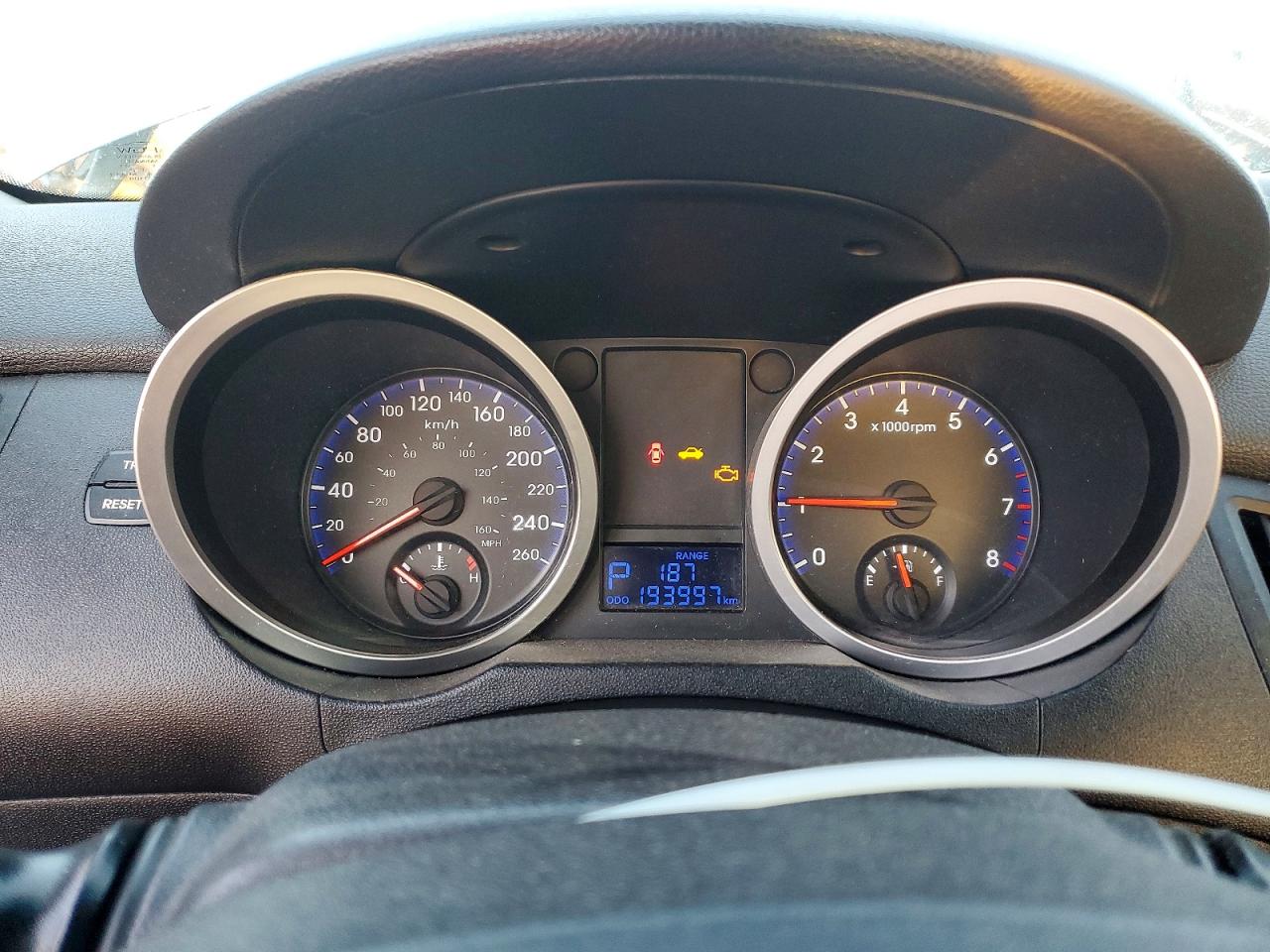 2010 HYUNDAI GENESIS COUPE 2.0T photo 9
