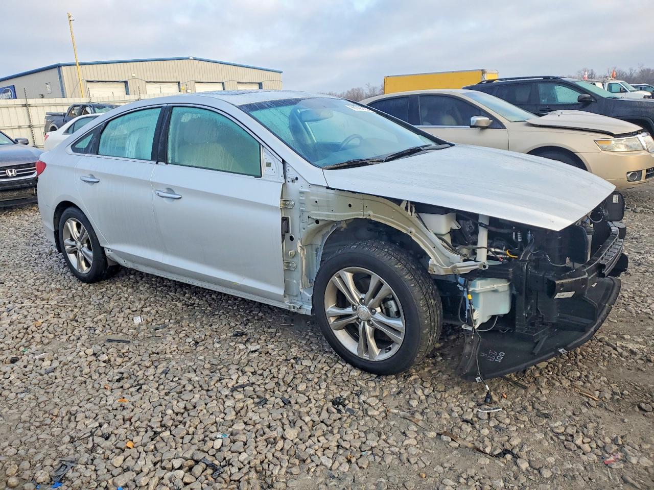 2018 HYUNDAI SONATA photo 4