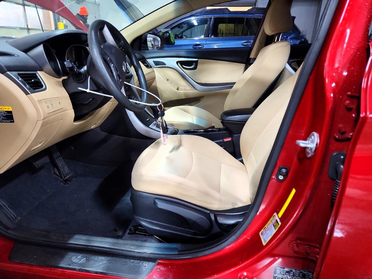 2013 HYUNDAI ELANTRA GLS photo 7