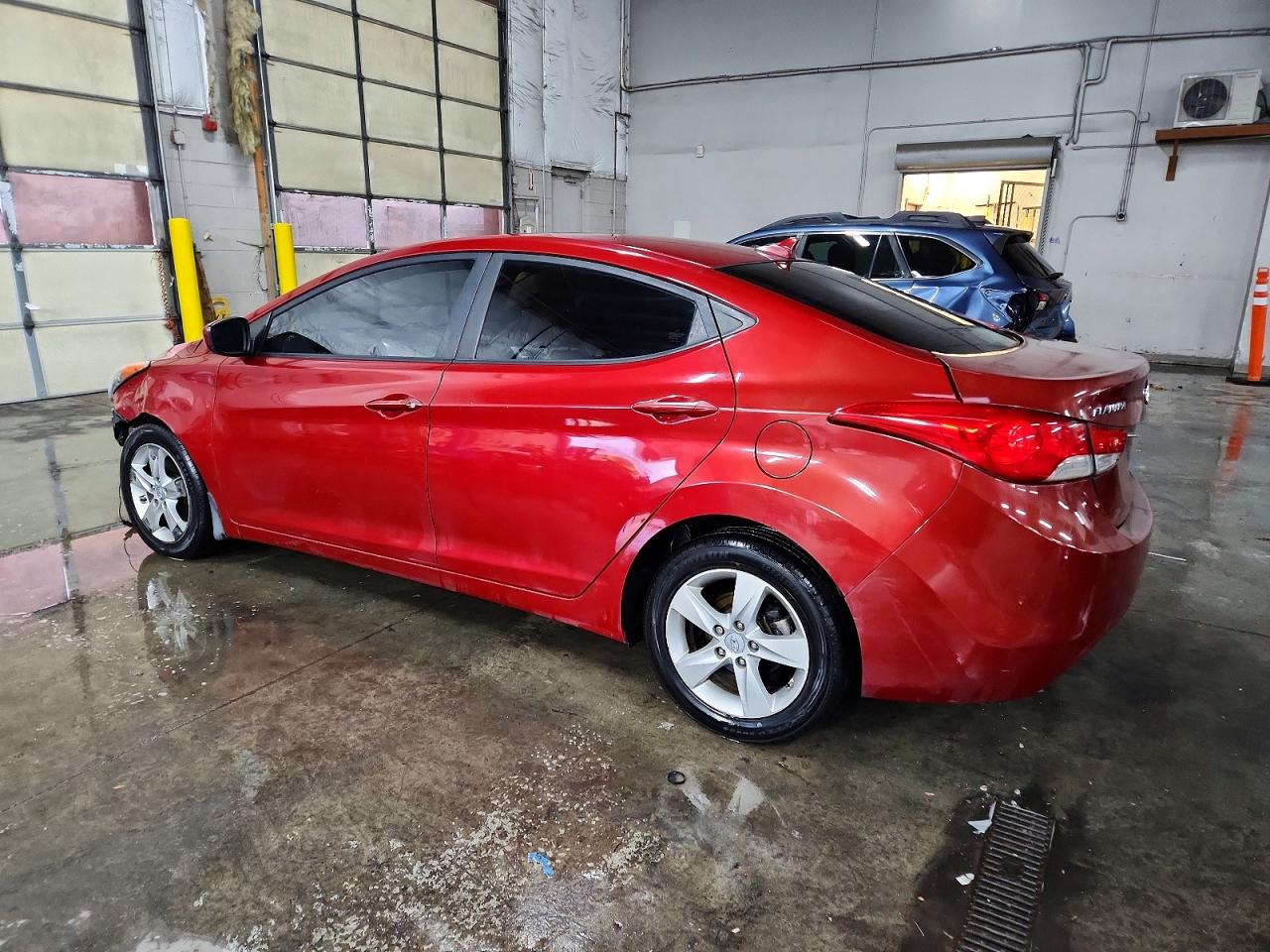 2013 HYUNDAI ELANTRA GLS photo 2