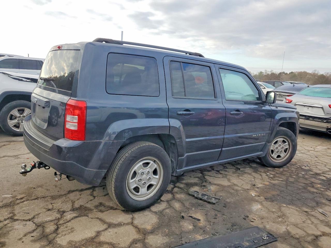 2014 JEEP PATRIOT SPORT photo 3