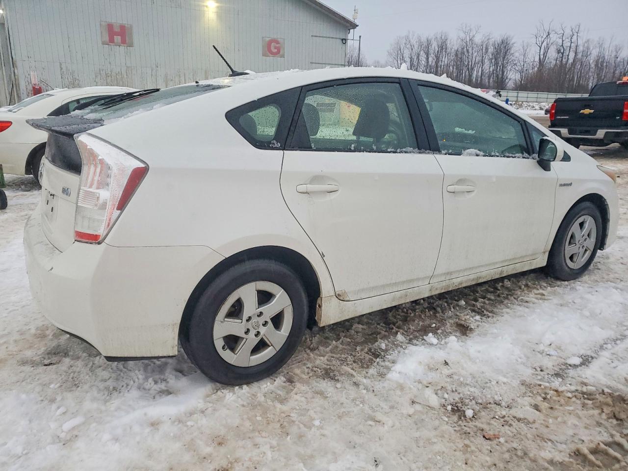 2010 TOYOTA PRIUS photo 3